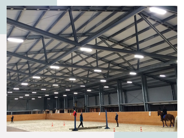 Строительство конных манежей от 607 руб в Калининград